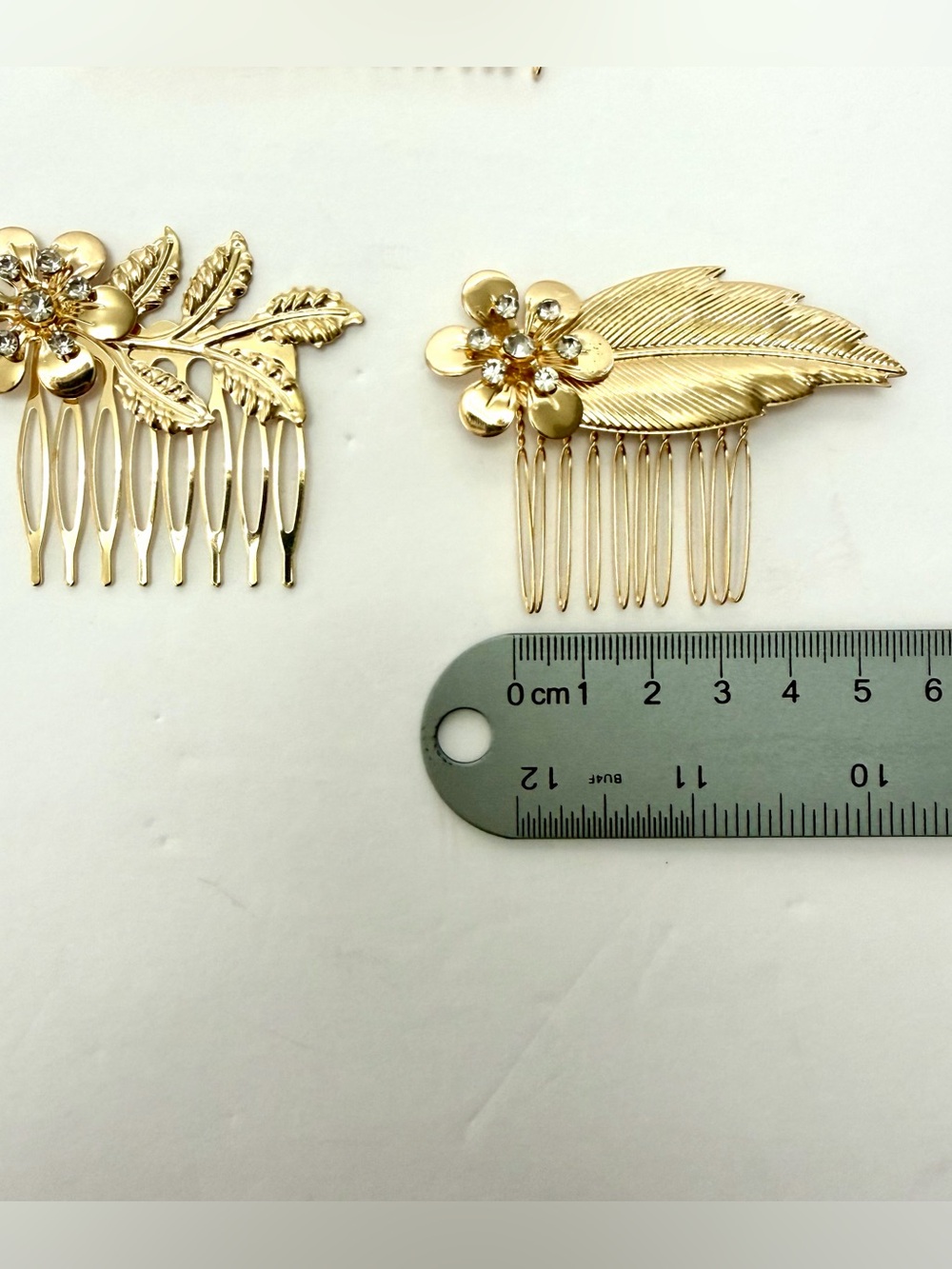 Gold Floral Leaf Decorative Hair Comb - Women Accessories - Picture 7 of 9